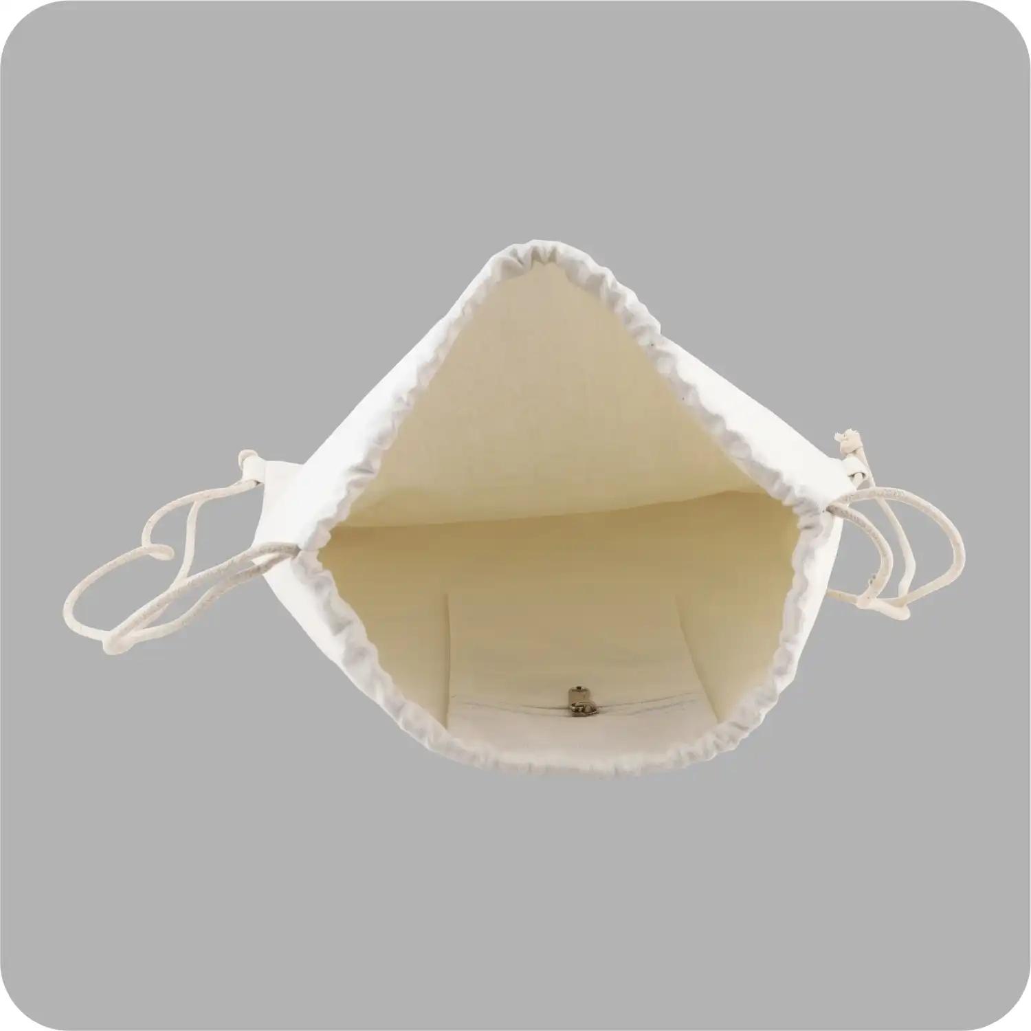 Creative, 14”x16” Traveling Purpose, Locked Stitch Canvas Bags